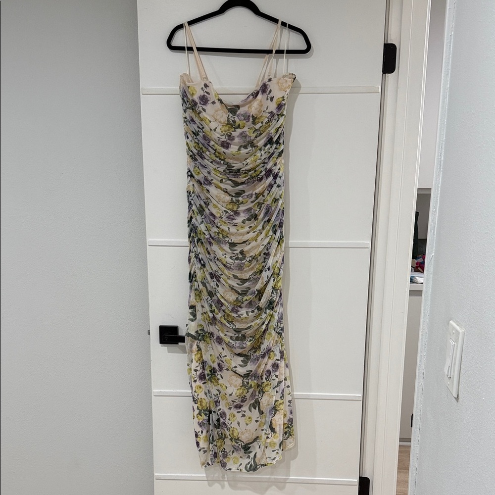 Abercrombie & Fitch Ruched Floral Maxi Dress